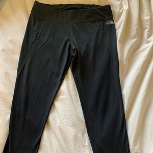 Women’s The North Face legging size L